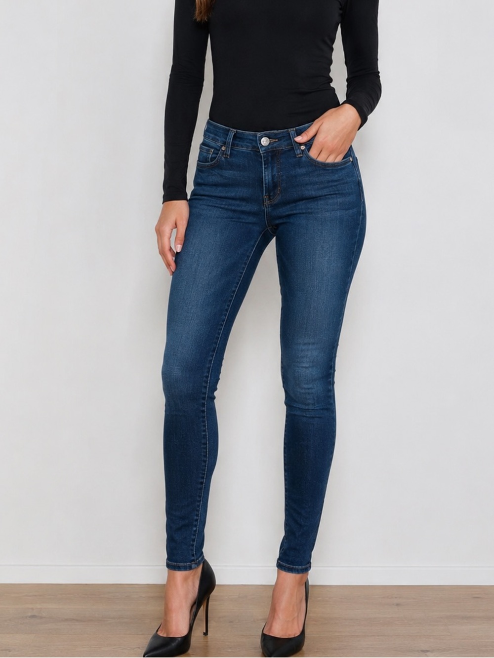 Good American Good Legs Skinny Jeans 27 Medium Wash Mid Rise Stretch